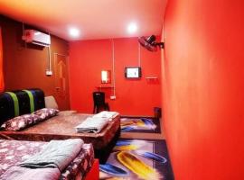 Chalet kolam renang D'sawah, holiday rental in Sungai Besar