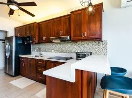 Punta Plata 523- Ocean View Condo
