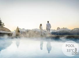 Granpanorama Wellnesshotel Sambergerhof Superior, hotel v destinaci Villandro