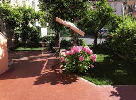 CASA LUIGIA ROOMS MTB in FINALBORGO Bike room tour ebike trekking, hotel en Finale Ligure