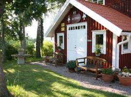 Hornborgasjöns Stugby, casa o chalet en Bjällum