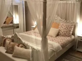 Les Trois Tilleuls 1