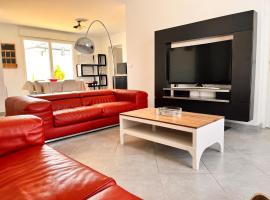 Villa clair logis, pet-friendly hotel in Andernos-les-Bains