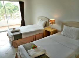 โรงแรมเวลลิงตัน, hotel v destinaci Ban Chak Phai