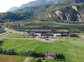 The Lodge Sporthotel - Golfclub Eppan, hotel di Appiano sulla Strada del Vino