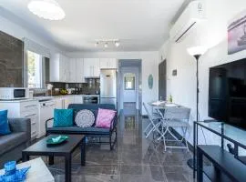 Kmeidos 1-Bedroom Apartment in Larnaca