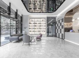 扬州东站李宁体育公园亚朵X酒店，揚州的飯店