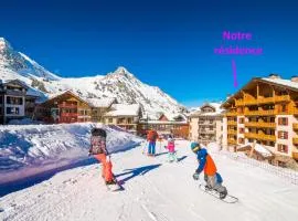 ALPS les ARCS 1950 Prince des Cimes, ski-in out,swimming pool, sauna, shoes dryer