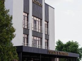 Rudison Hotel & Restaurant, hotel di Ternopilʼ