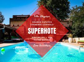 Villa MAS GUAPA dans le TARN Albigeois 81, hotel v destinaci Lescure-dʼAlbigeois