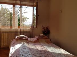 Apartman sa garažom i internetom