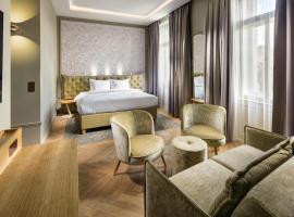 Mamaison Hotel Riverside Prague, отель в Праге, в районе Смихов