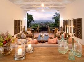 8A Grahamstown by The Oyster Collection, hotel near Thomas Baines Nature Reserve, Grahamstown