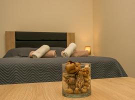 Central Luxury Studio 2, hotel a Korinthos