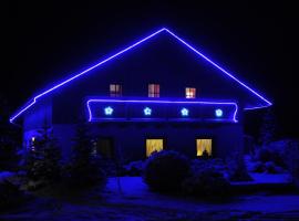 Tyrolska Zagroda - apartament z własnym balkonem lub tarasem