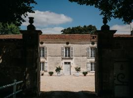 Le Prieuré de Bourg Charente, hotell i Bourg-Charente
