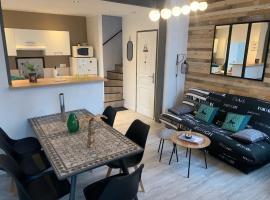 la parisienne ( 4 km de rouen ), hotel a Le Mesnil-Esnard