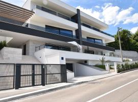 Villa Bella Vista 2, hotell sihtkohas Ičići