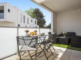 Superb apartment with a beautiful balcony - Anglet - Welkeys、アングレットのホテル