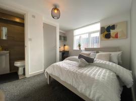 Nice Living Serviced Accommodations 2, hotel in Coventry