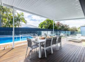 4 The Port Hole，位于萨拉曼德湾的酒店