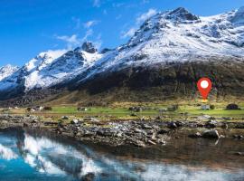 Lofoten Fjord House - Mountain & Seaview，拉姆貝格的飯店