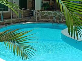 Merry Villa Hotel & Apartments, hotel i Mombasa