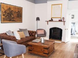 Leura Maples 1BR Cosy Cottage Minutes to village, hotel v destinaci Leura