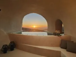Divine Boutique Cave Experience
