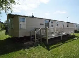 2 bedroom caravan at heacham beach with decking