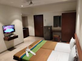 Hotel Sumanchandra Suites, hotel in Nashik
