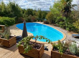 Maison de 2 chambres avec piscine privee jardin amenage et wifi a Bruniquel, Ferienunterkunft in Bruniquel