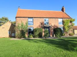 Hall Farm, pet-friendly hotel in Market Rasen