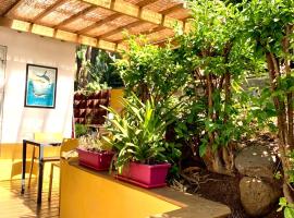 studio Ti caz bonheur, homestay ở Le Lambert