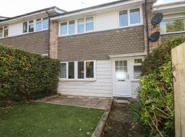 12 Parkers Hill, holiday home in Thame