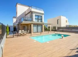 Stunning Home In Castalla With Wifi