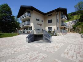 Alpinchalet Eder - Steiner, hotel in Saalbach Hinterglemm