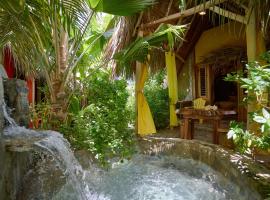 CHALET TROPICAL Hotel & Restaurante, Bed & Breakfast in Las Galeras