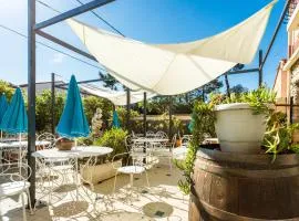 Hôtel Restaurant - Villa Les Sirènes