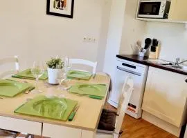 Gîte Bulle de détente-Aux Portes d'Honfleur avec piscine couverte