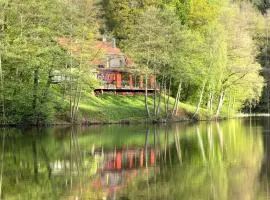 Ferienwohnungen & Campingfässer am Kunstteich