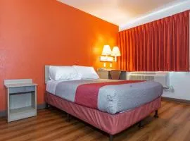 Motel 6-Palm Springs, CA - East - Palm Canyon