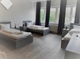 BoLA Ferienwohnung 8 Hamburg-Wandsbek 3 Betten, Küche, Bad