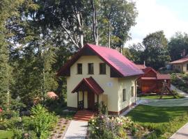 Przestronny Dom w gorach w sercu Karkonoszy, готель у місті Пшесєка