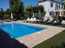 CASA RURAL HUERTA DEL MEDIO, landsted i Granada