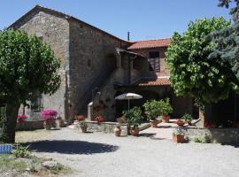 Agriturismo L' Agresto, farm stay sa Casole dʼElsa