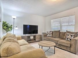 Low-Key Columbus Apartment - Great Location!, holiday rental in Columbus