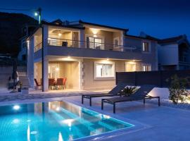 Casa della Cava, hotel v Trogiru