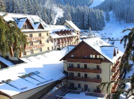 Ski & Wellness Residence Družba, hotel di Demanovska Dolina