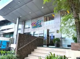 Festive Hotel Makati
